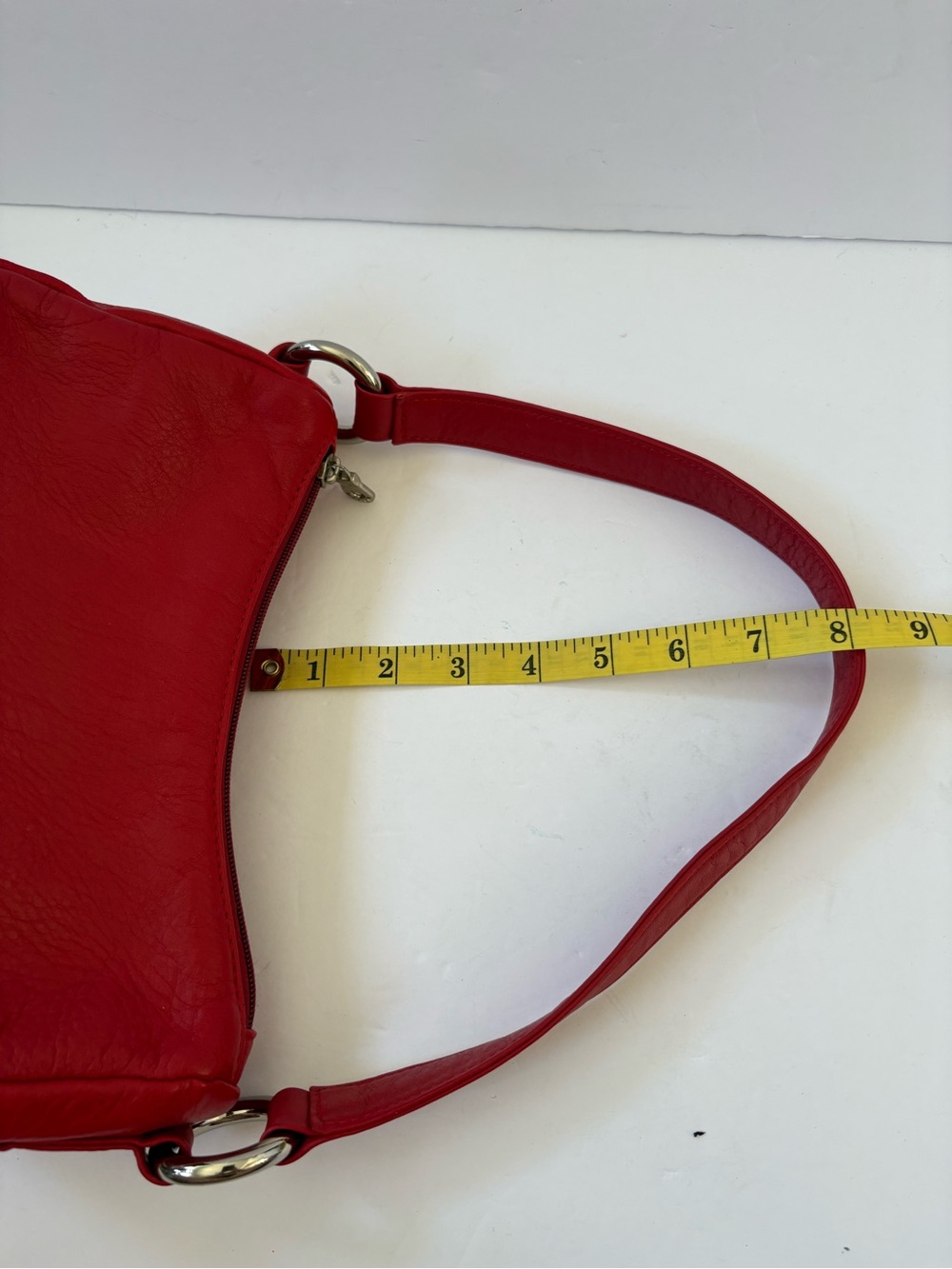 VNTG Wilsons Leather Red Crescent Baguette Shoulder Bag Purse Baddie Academia - Picture 9 of 9